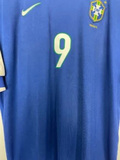 1998/00 BRAZIL RONALDO #9 AWAY SHIRT (L) NIKE(1998 00 Brazil Ronaldo 9 Away Shirt L Nike23) -Cultkits Shop IMG 0093 a6e2599e d309 4a06 a043 754204682c6f