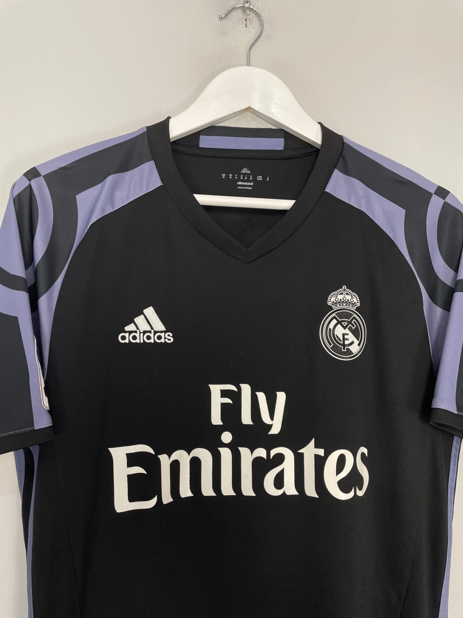 2016/17 REAL MADRID RONALDO #7 THIRD SHIRT (M) ADIDAS(Reaa31016) 6 2016/17 REAL MADRID RONALDO #7 THIRD SHIRT (M) ADIDAS(Reaa31016) - Image 4