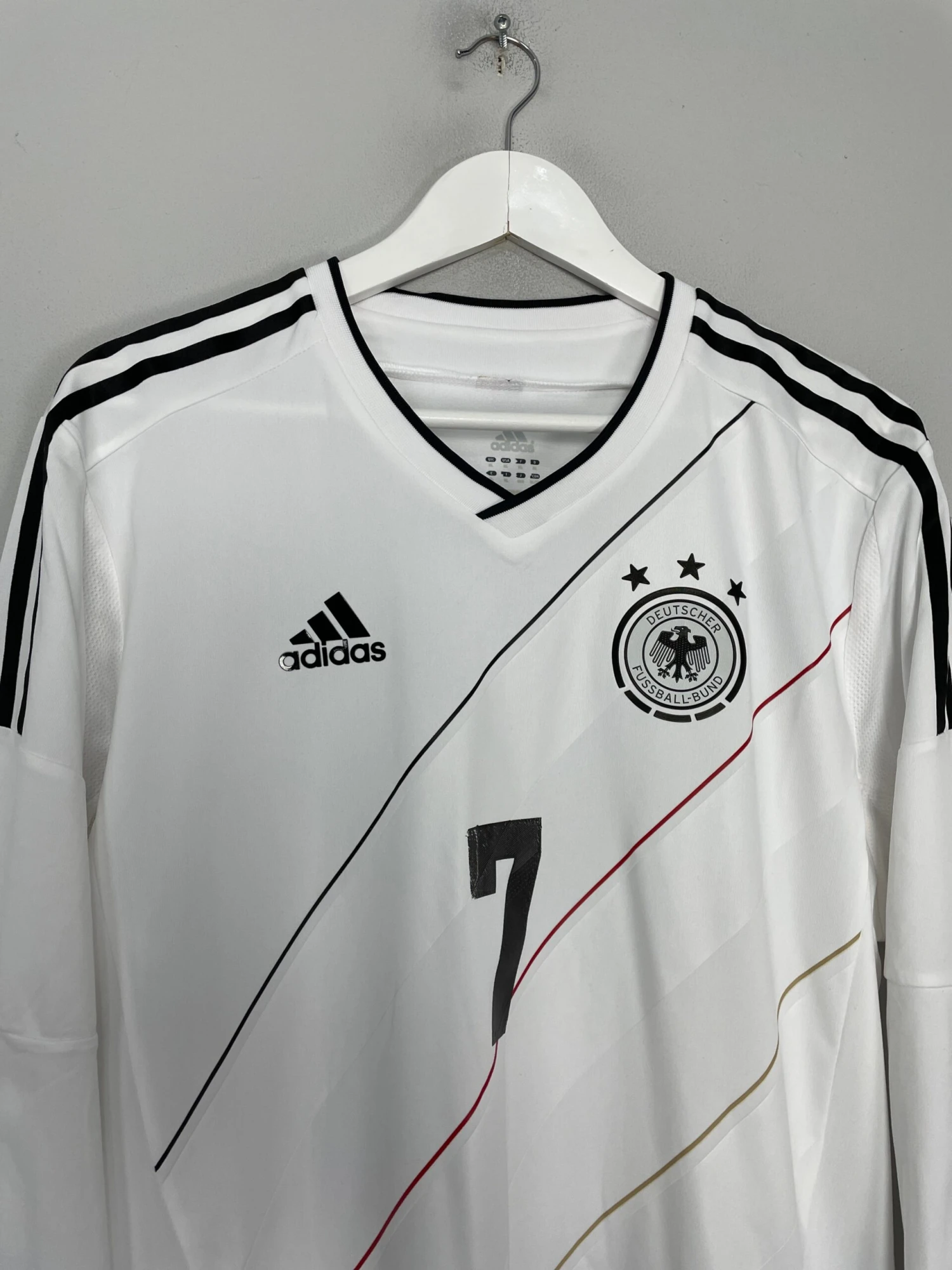 2012/13 GERMANY SCHWEINSTEIGER #7 *PLAYER ISSUE* L/S HOME SHIRT (XL) ADIDAS(2012 13 Germany Schweinsteiger 7 Player Issue L S Home Shirt Xl Adidas574) 6 2012/13 GERMANY SCHWEINSTEIGER #7 *PLAYER ISSUE* L/S HOME SHIRT (XL) ADIDAS(2012 13 Germany Schweinsteiger 7 Player Issue L S Home Shirt Xl Adidas574) - Image 4
