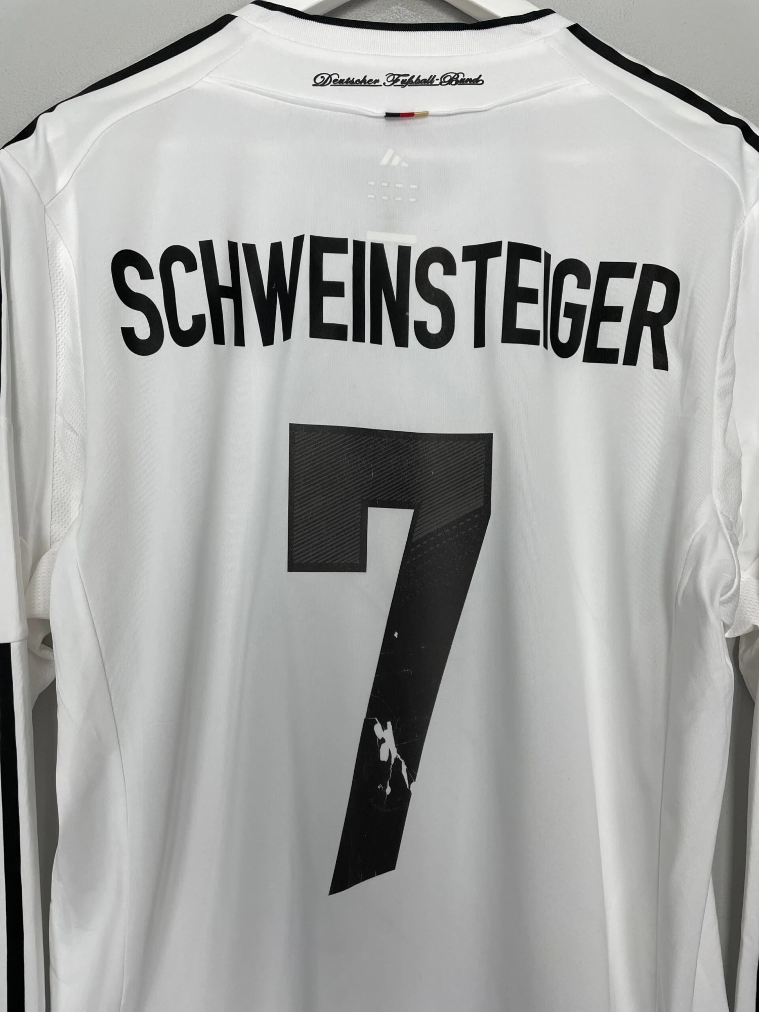 2012/13 GERMANY SCHWEINSTEIGER #7 *PLAYER ISSUE* L/S HOME SHIRT (XL) ADIDAS(2012 13 Germany Schweinsteiger 7 Player Issue L S Home Shirt Xl Adidas574) 4 2012/13 GERMANY SCHWEINSTEIGER #7 *PLAYER ISSUE* L/S HOME SHIRT (XL) ADIDAS(2012 13 Germany Schweinsteiger 7 Player Issue L S Home Shirt Xl Adidas574) - Image 2