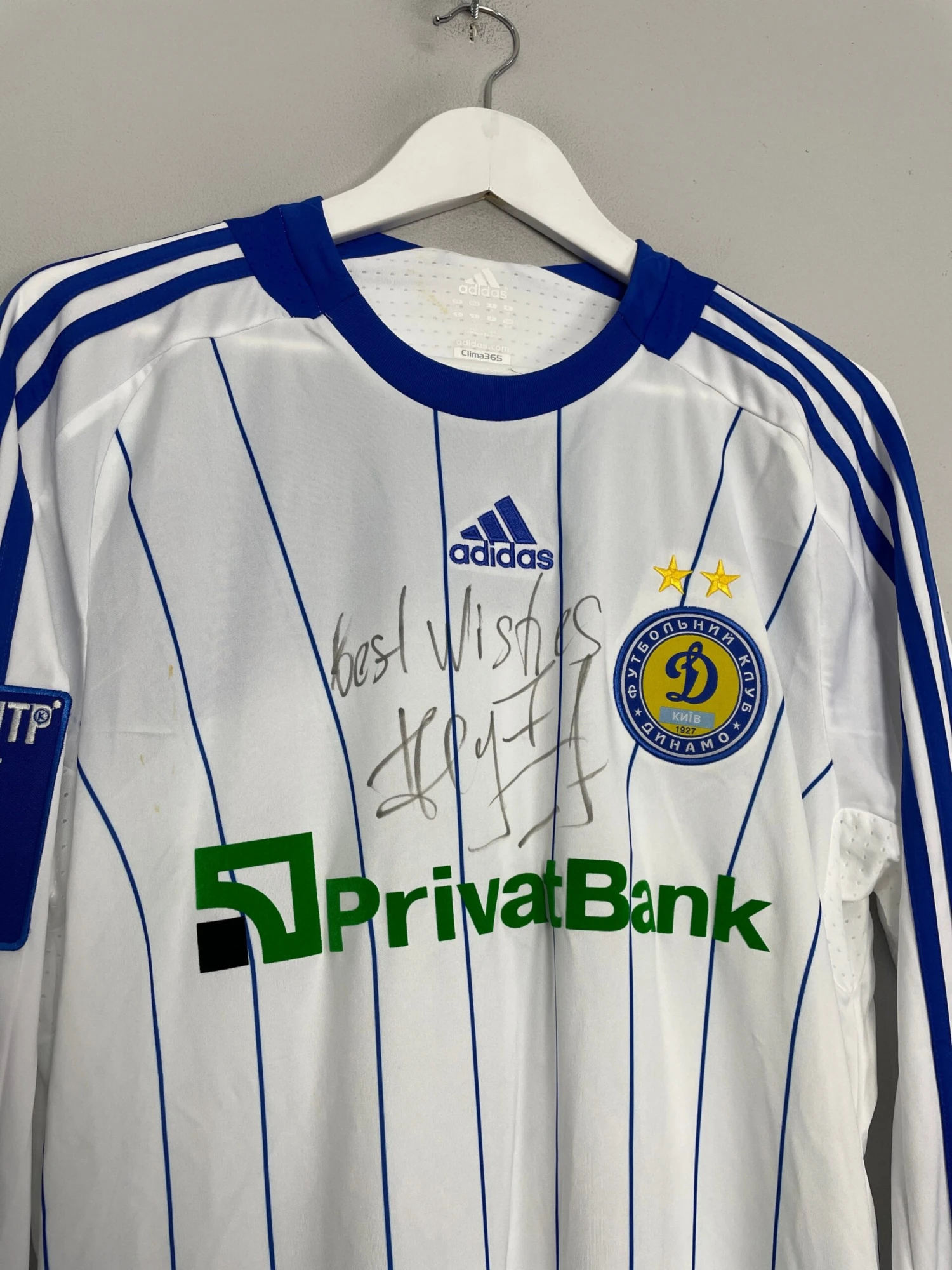 2008/10 DYNAMO KYIV #90 *SIGNED SHEVCHENKO* L/S HOME SHIRT (M) ADIDAS(2008 10 Dynamo Kyiv 90 Signed Shevchenko L S Home Shirt M Adidas) 4 2008/10 DYNAMO KYIV #90 *SIGNED SHEVCHENKO* L/S HOME SHIRT (M) ADIDAS(2008 10 Dynamo Kyiv 90 Signed Shevchenko L S Home Shirt M Adidas) - Image 2