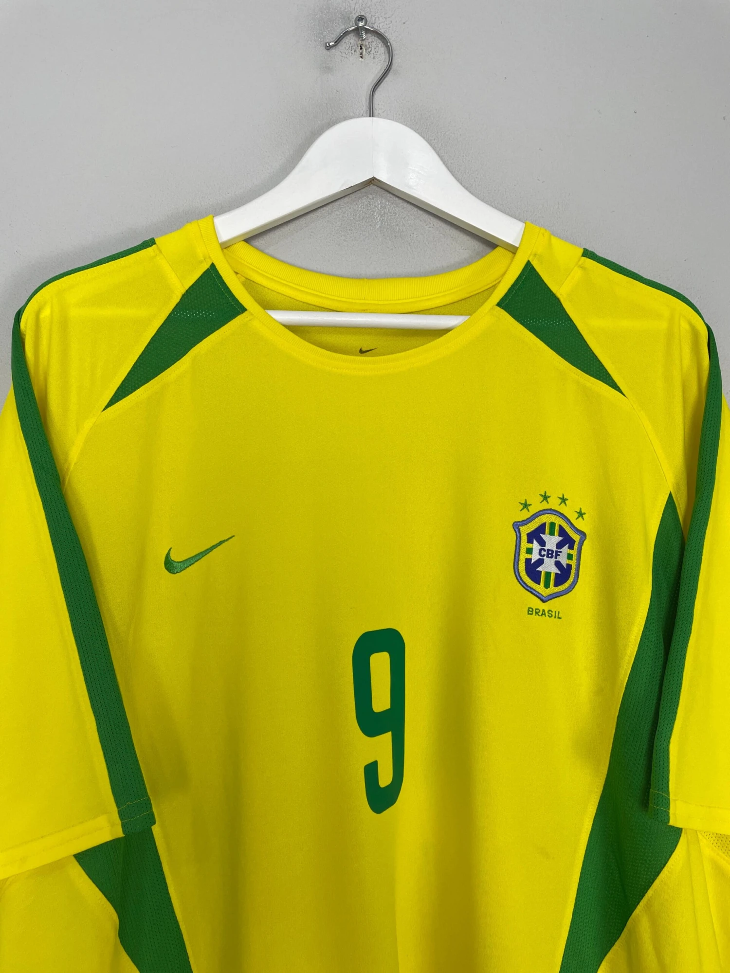 2002/04 BRAZIL RONALDO #9 HOME SHIRT (XL) NIKE(2002 04 Brazil Ronaldo 9 Home Shirt Xl Nike895) 6 2002/04 BRAZIL RONALDO #9 HOME SHIRT (XL) NIKE(2002 04 Brazil Ronaldo 9 Home Shirt Xl Nike895) - Image 4