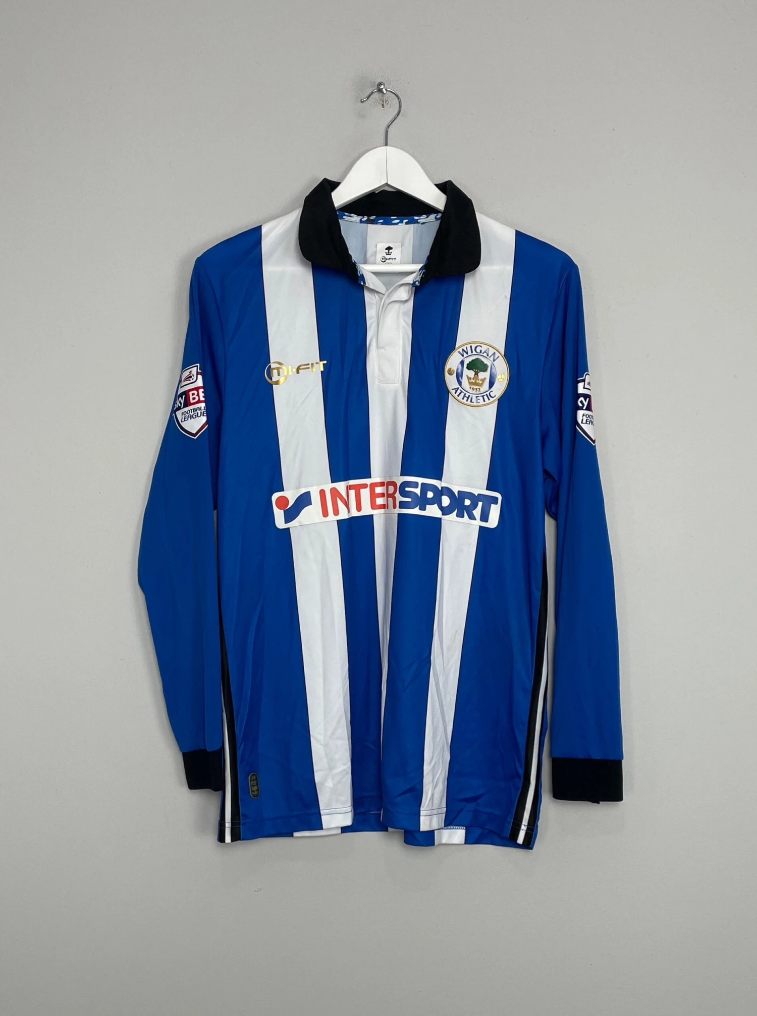 2014/15 WIGAN MCLEAN #11 *MATCH ISSUE* L/S HOME SHIRT (M) MI-FIT(2014 15 Wigan Mclean 11 Match Issue L S Home Shirt M Mi Fit) 4 2014/15 WIGAN MCLEAN #11 *MATCH ISSUE* L/S HOME SHIRT (M) MI-FIT(2014 15 Wigan Mclean 11 Match Issue L S Home Shirt M Mi Fit) - Image 3