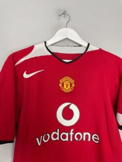 2004/06 MANCHESTER UNITED RONALDO #7 HOME SHIRT (S) NIKE(2004 06 Manchester United Ronaldo 7 Home Shirt S Nike68) -Cultkits Shop IMG 2113 dd25f73c 4bfb 4538 b87d ce9aeb3885e4