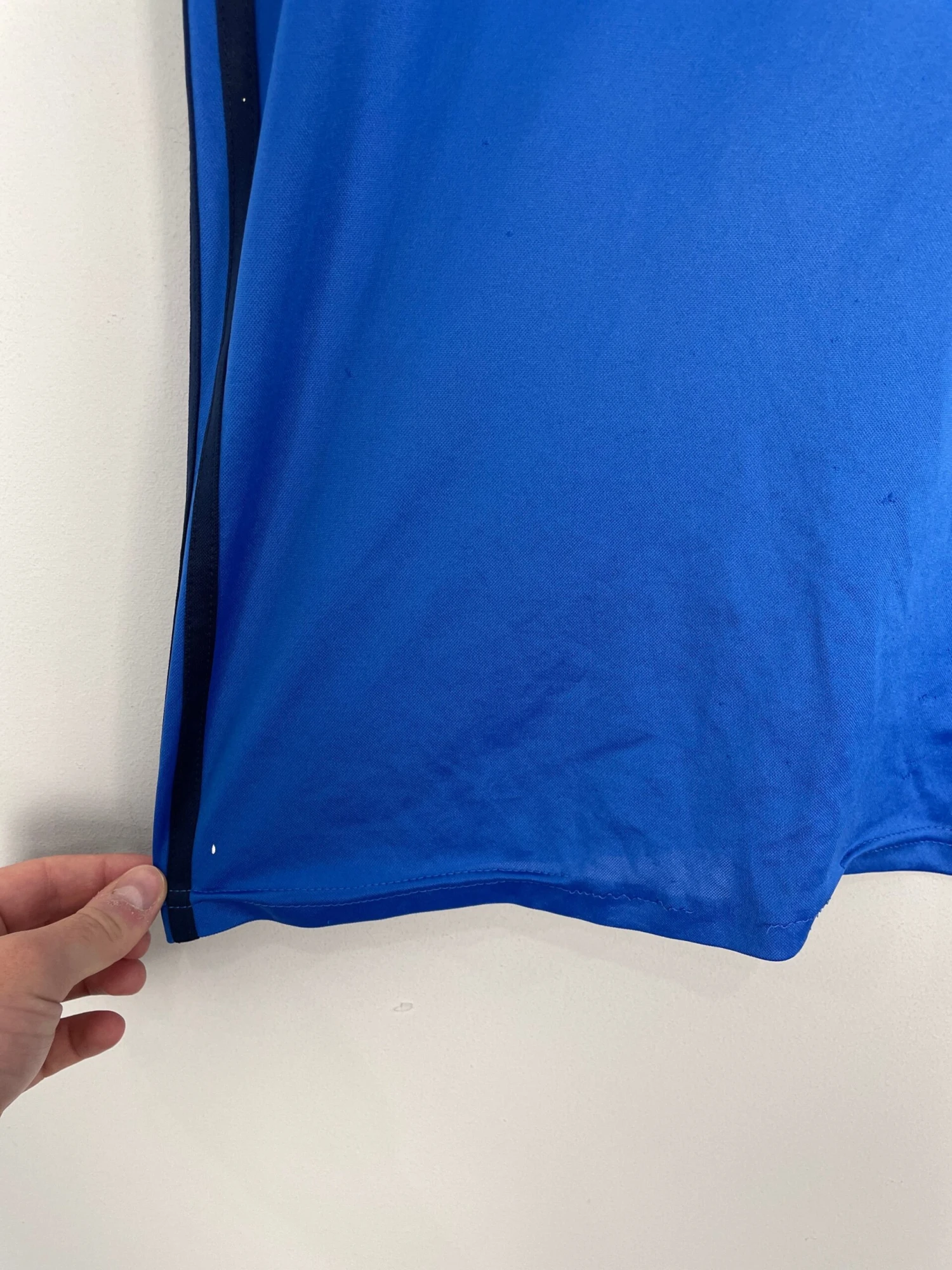 2016/17 NORTHERN IRELAND TRAINING SHIRT (L) ADIDAS(2016 17 Northern Ireland Training Shirt L Adidas6) 5 2016/17 NORTHERN IRELAND TRAINING SHIRT (L) ADIDAS(2016 17 Northern Ireland Training Shirt L Adidas6) - Image 3