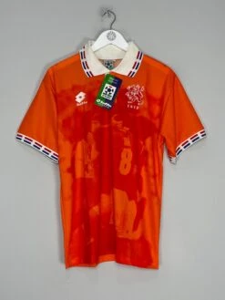 1996/97 NETHERLANDS *BNWT* HOME SHIRT (M) LOTTO(1996 97 Netherlands Bnwt Home Shirt M Lotto2352)