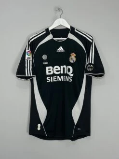 2006/07 REAL MADRID RONALDO #9 AWAY SHIRT (M) ADIDAS(2006 07 Real Madrid Ronaldo 9 Away Shirt M Adidas4) -Cultkits Shop IMG 2175 c57fac6f 2170 4f6a baf5 12f30d0562b3