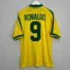 1998/00 BRAZIL RONALDO #9 HOME SHIRT (L) NIKE(1998 00 Brazil Ronaldo 9 Home Shirt L Nike22) -Cultkits Shop IMG 2818 1929bae2 ddd2 4627 8cb5 9b7f1e46c00f