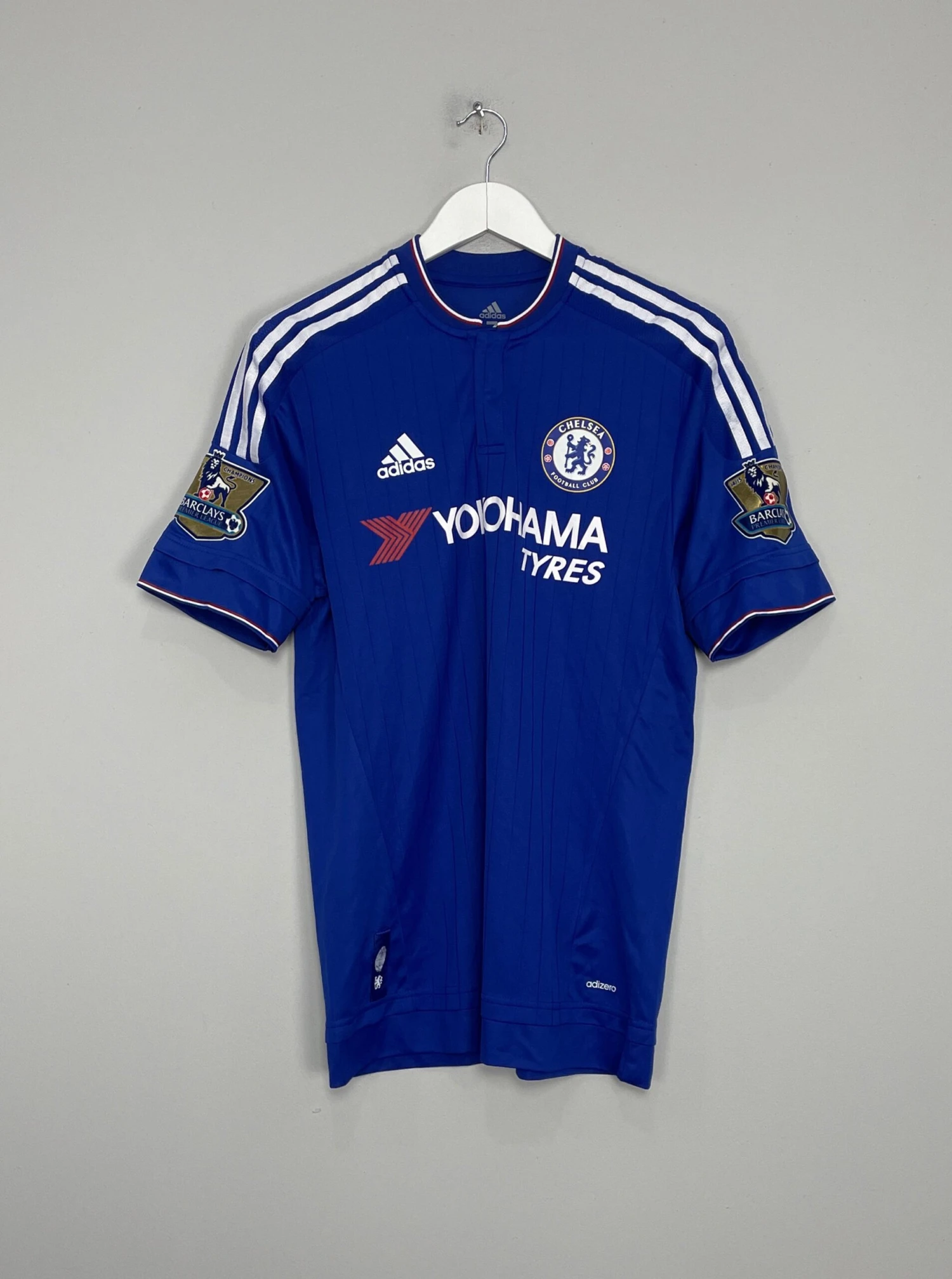 2015/16 CHELSEA REMY #18 *MATCH ISSUE* HOME SHIRT (XL) ADIDAS(2015 2016 Chelsea Remy 18 Match Issue Home Shirt Xl Adidas) 5 2015/16 CHELSEA REMY #18 *MATCH ISSUE* HOME SHIRT (XL) ADIDAS(2015 2016 Chelsea Remy 18 Match Issue Home Shirt Xl Adidas) - Image 3