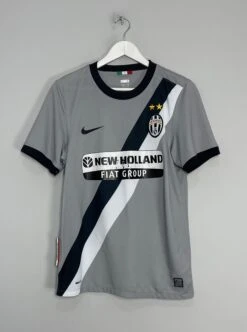 2009/10 JUVENTUS AWAY SHIRT (S) NIKE(2009 10 Juventus Away Shirt S Nike0)
