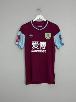 2020/21 BURNLEY MEE #6 *MATCH ISSUE* FA CUP HOME SHIRT (M) UMBRO(2020 2021 Burnley Mee 6 Match Issue Fa Cup Home Shirt M Umbro) 9 2020/21 BURNLEY MEE #6 *MATCH ISSUE* FA CUP HOME SHIRT (M) UMBRO(2020 2021 Burnley Mee 6 Match Issue Fa Cup Home Shirt M Umbro) -Cultkits Shop IMG 3626 d3ede08a e601 4f18 a891 945a505bef30