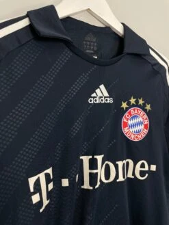 2008/09 BAYERN MUNICH OLIC #11 AWAY SHIRT (M) ADIDAS(2008 09 Bayern Munich Olic 11 Away Shirt M Adidas) -Cultkits Shop IMG 4398 b5b6c110 e95f 4f55 8ac7 19d79d196a4a