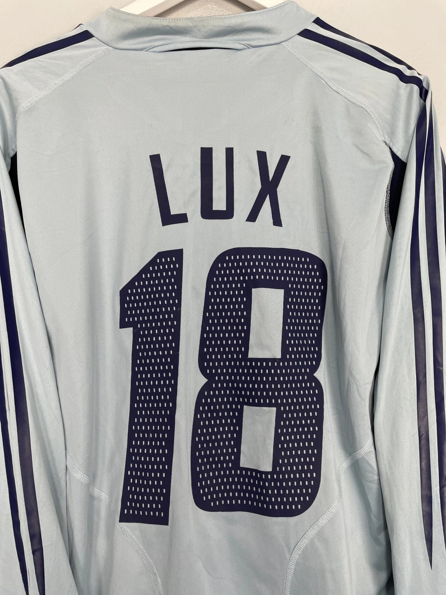 2004/05 ARGENTINA LUX #18 *PLAYER ISSUE* GK SHIRT (M) ADIDAS(2004 05 Argentina Lux 18 Player Issue Gk Shirt M Adidas65) 8 2004/05 ARGENTINA LUX #18 *PLAYER ISSUE* GK SHIRT (M) ADIDAS(2004 05 Argentina Lux 18 Player Issue Gk Shirt M Adidas65) - Image 6