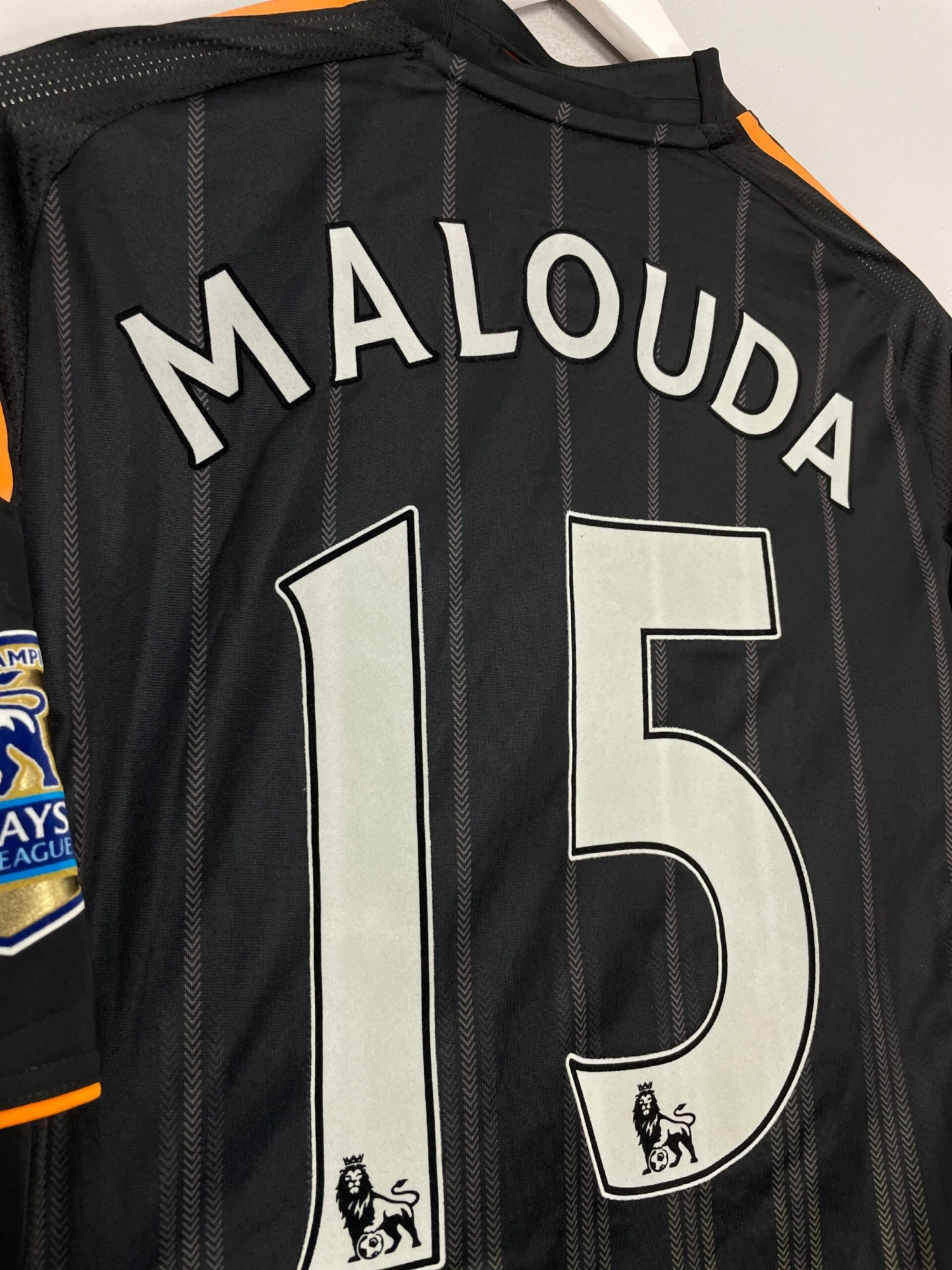 2010/11 CHELSEA MALOUDA #15 *MATCH ISSUE* AWAY SHIRT (M) ADIDAS(2010 11 Chelsea Malouda 15 Match Issue Away Shirt M Adidas) 4 2010/11 CHELSEA MALOUDA #15 *MATCH ISSUE* AWAY SHIRT (M) ADIDAS(2010 11 Chelsea Malouda 15 Match Issue Away Shirt M Adidas) - Image 2