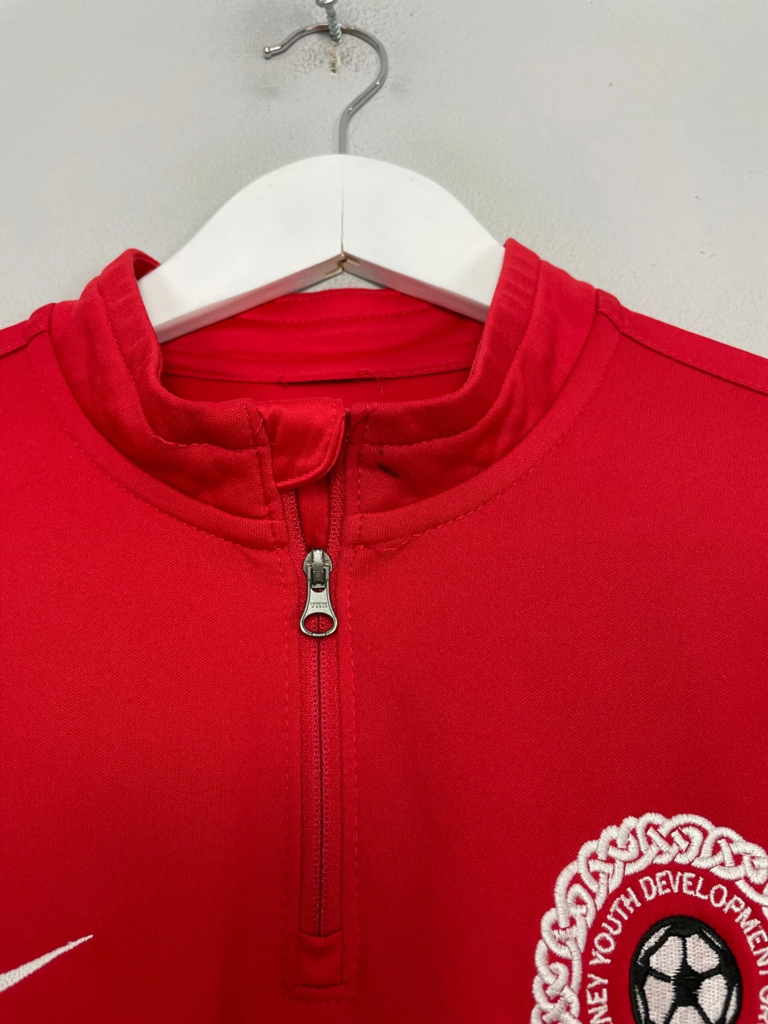 2017/18 ORKNEY YOUTH ACADEMY 1/4 ZIP TRAINING TOP (S) NIKE(2017 2018 Orkney Youth Academy 1 4 Zip Training Top S Nike) 5 2017/18 ORKNEY YOUTH ACADEMY 1/4 ZIP TRAINING TOP (S) NIKE(2017 2018 Orkney Youth Academy 1 4 Zip Training Top S Nike) - Image 3