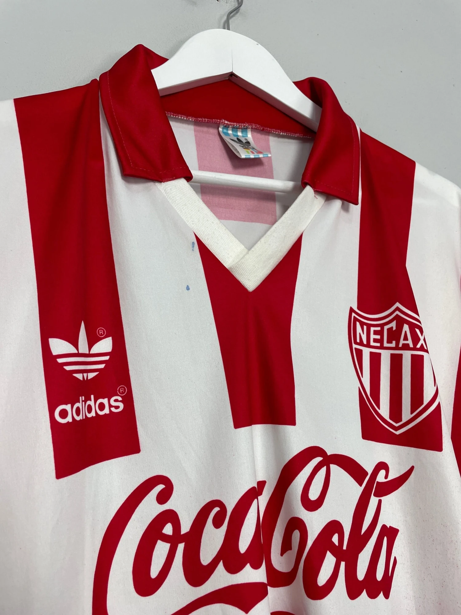 1994/95 NECAXA #14 *PLAYER ISSUE + SIGNED* HOME SHIRT (L) ADIDAS(1994 95 Necaxa 14 Player Issue Signed Home Shirt L Adidas) 4 1994/95 NECAXA #14 *PLAYER ISSUE + SIGNED* HOME SHIRT (L) ADIDAS(1994 95 Necaxa 14 Player Issue Signed Home Shirt L Adidas) - Image 2