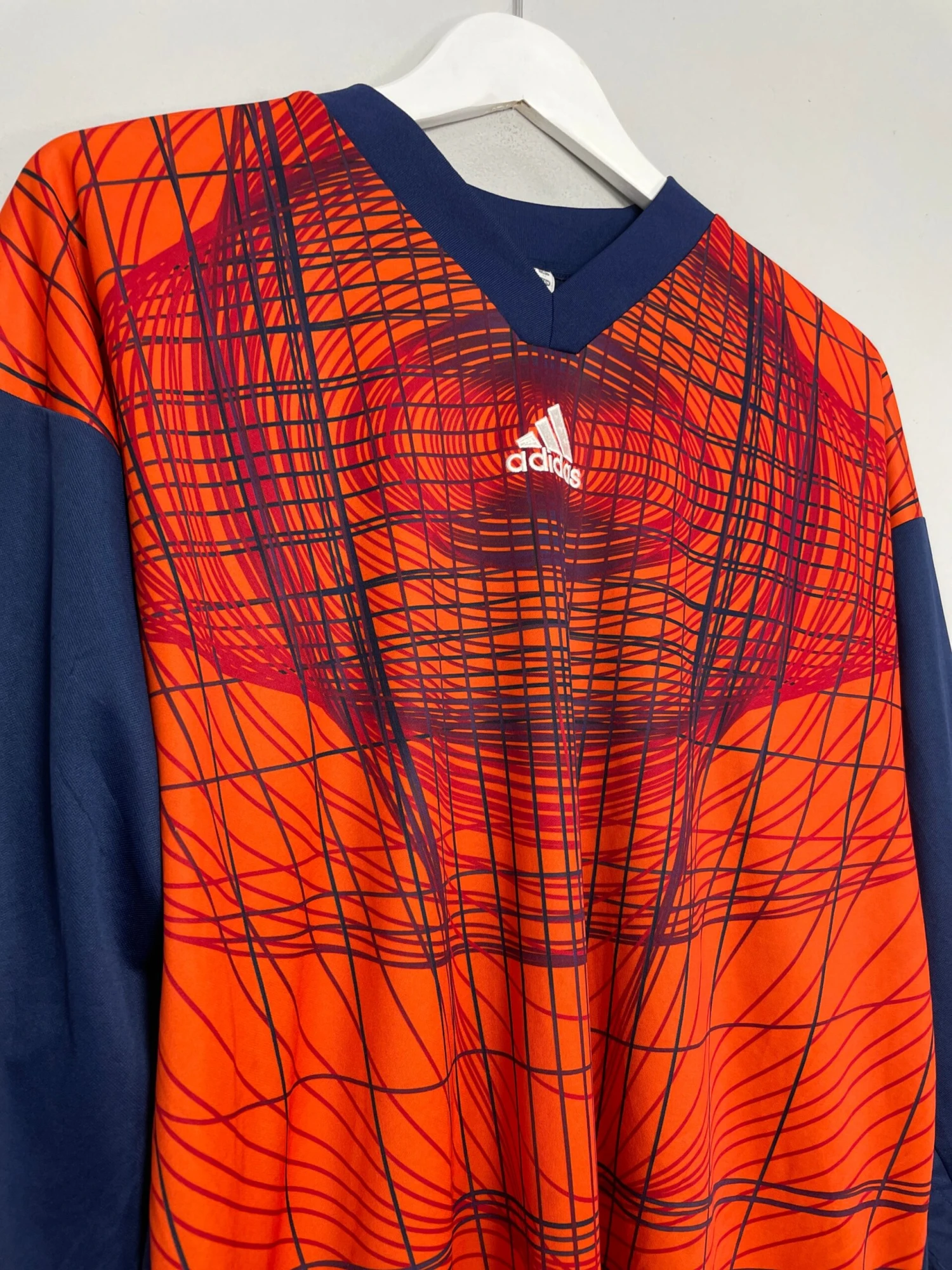 2002/04 ADIDAS TEMPLATE GK SHIRT (M)(2002 04 Adidas Template Gk Shirt M) 4 2002/04 ADIDAS TEMPLATE GK SHIRT (M)(2002 04 Adidas Template Gk Shirt M) - Image 2