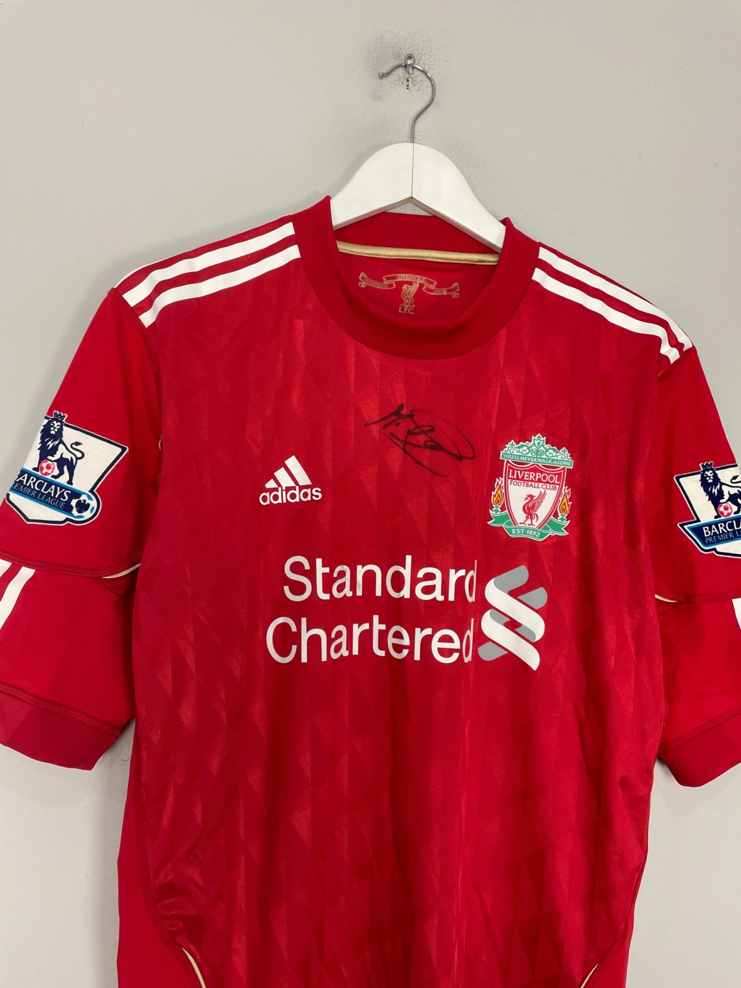 2010/12 LIVERPOOL AGGER #5 *MATCH ISSUE + SIGNED* HOME SHIRT (XL) ADIDAS(2010 12 Liverpool Agger 5 Match Issue Signed Home Shirt Xl Adidas) 6 2010/12 LIVERPOOL AGGER #5 *MATCH ISSUE + SIGNED* HOME SHIRT (XL) ADIDAS(2010 12 Liverpool Agger 5 Match Issue Signed Home Shirt Xl Adidas) - Image 4