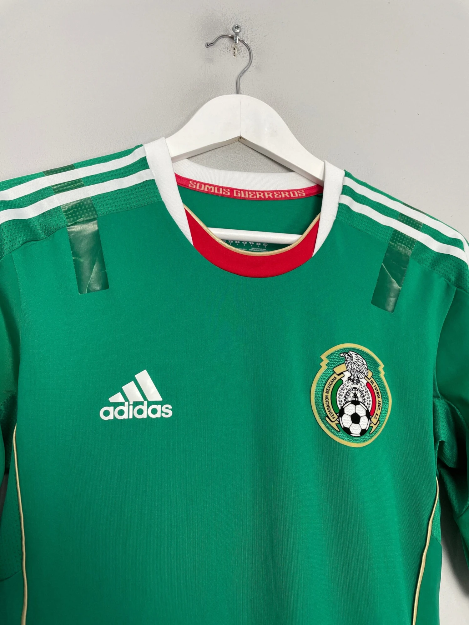 2011/13 MEXICO *PLAYER ISSUE* HOME SHIRT (L) ADIDAS(2011 13 Mexico Player Issue Home Shirt Xl Adidas1) 4 2011/13 MEXICO *PLAYER ISSUE* HOME SHIRT (L) ADIDAS(2011 13 Mexico Player Issue Home Shirt Xl Adidas1) - Image 2