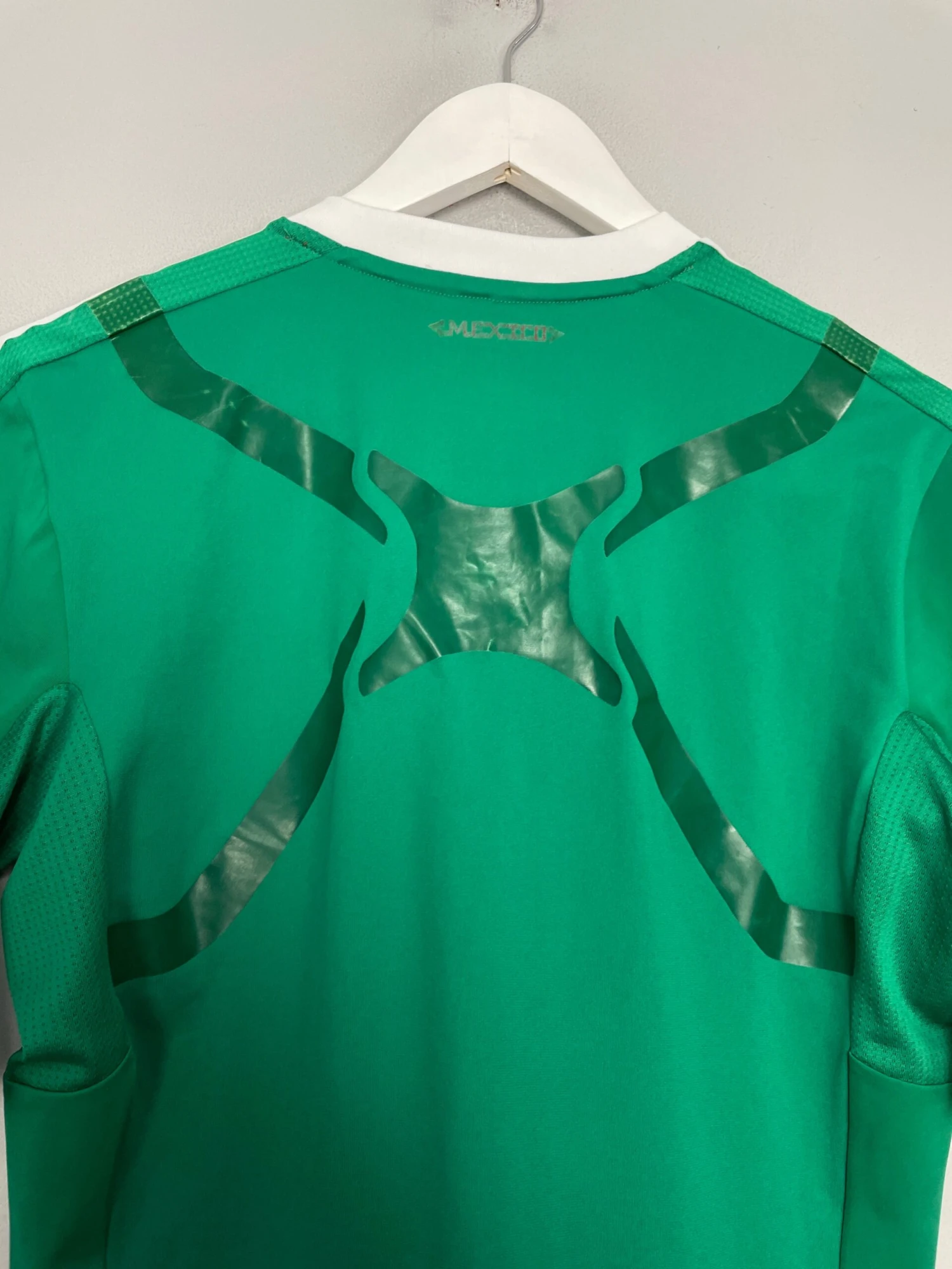 2011/13 MEXICO *PLAYER ISSUE* HOME SHIRT (L) ADIDAS(2011 13 Mexico Player Issue Home Shirt Xl Adidas1) 7 2011/13 MEXICO *PLAYER ISSUE* HOME SHIRT (L) ADIDAS(2011 13 Mexico Player Issue Home Shirt Xl Adidas1) - Image 5