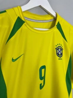 2002/04 BRAZIL RONALDO #9 HOME SHIRT (L) NIKE(2002 04 Brazil Ronaldo 9 Home Shirt L Nike 0402) -Cultkits Shop IMG 6425 7c51928b e9ae 4f9c a8f2 83698e3bccec