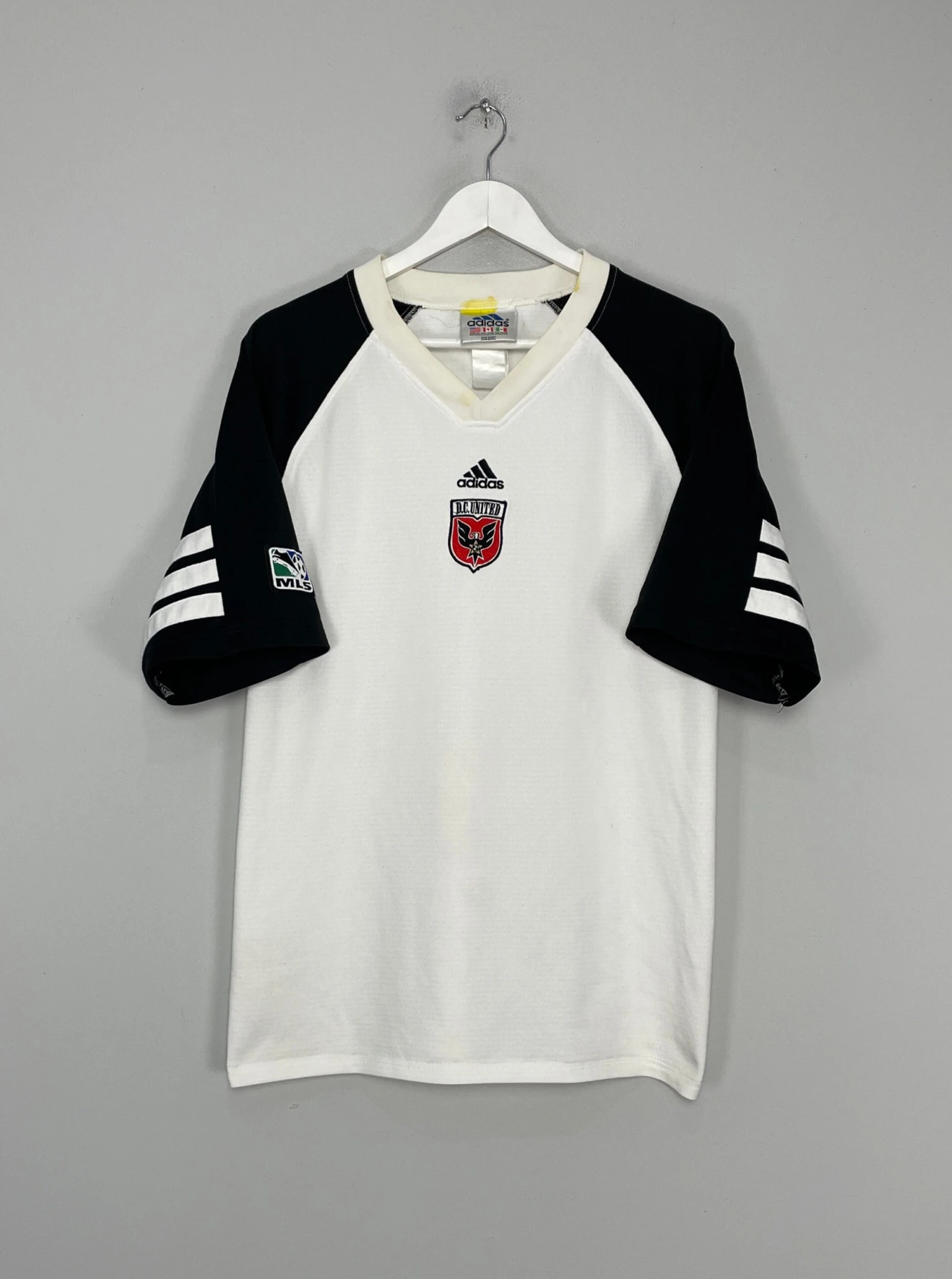 2003/04 DC UNITED TRAINING SHIRT (XL) ADIDAS(2003 04 Dc United Training Shirt Xl Adidas7) 3 2003/04 DC UNITED TRAINING SHIRT (XL) ADIDAS(2003 04 Dc United Training Shirt Xl Adidas7)