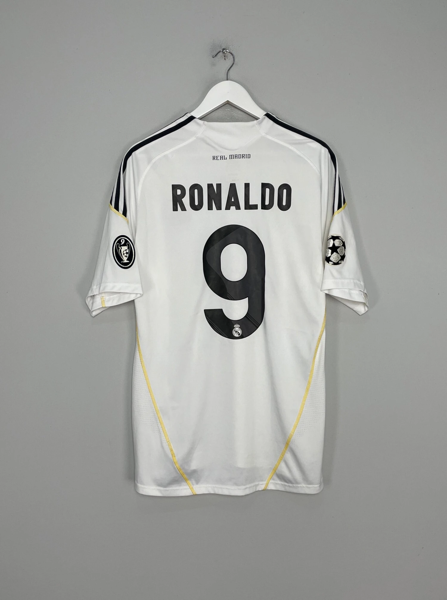 2009/10 REAL MADRID RONALDO #9 HOME SHIRT (L) ADIDAS(2009 10 Real Madrid Ronaldo 9 Home Shirt L Adidas 2) 3 2009/10 REAL MADRID RONALDO #9 HOME SHIRT (L) ADIDAS(2009 10 Real Madrid Ronaldo 9 Home Shirt L Adidas 2)