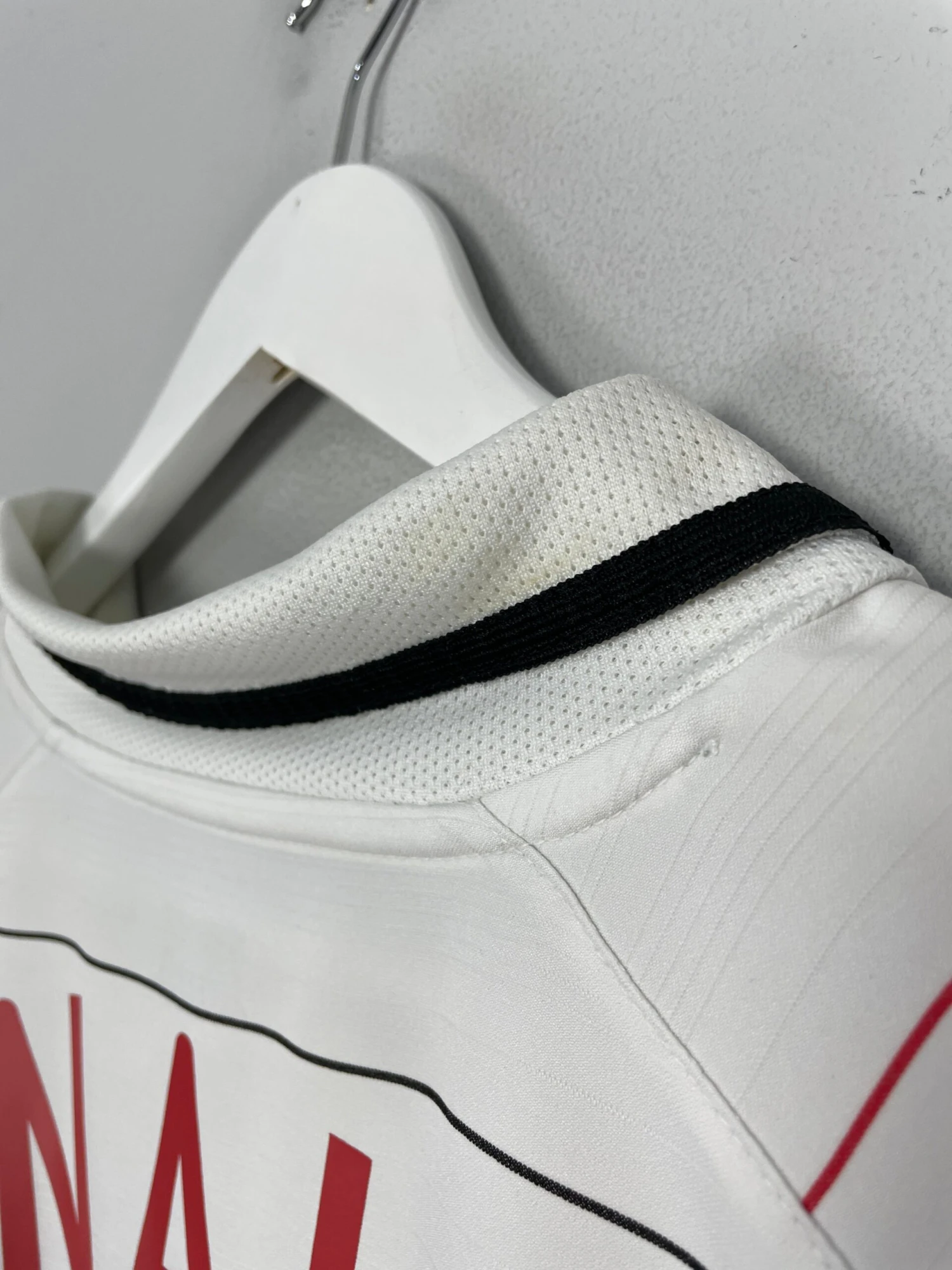 2003/04 MANCHESTER UNITED RONALDO #7 C/L AWAY SHIRT (XXXL) NIKE(2003 04 Manchester United Ronaldo 7 Cl Away Shirt Xxxl Nike 2) 5 2003/04 MANCHESTER UNITED RONALDO #7 C/L AWAY SHIRT (XXXL) NIKE(2003 04 Manchester United Ronaldo 7 Cl Away Shirt Xxxl Nike 2) - Image 3