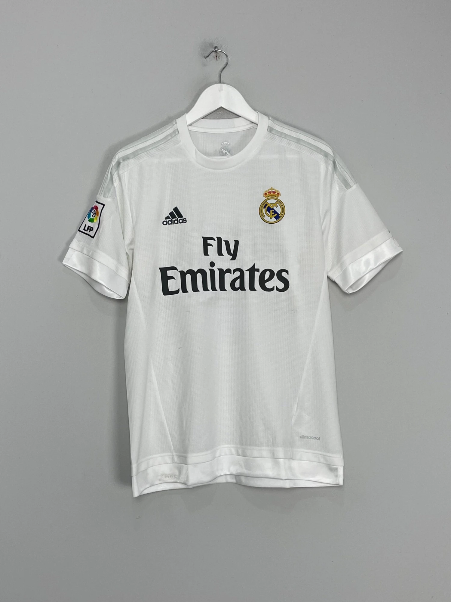 2015/16 REAL MADRID RONALDO #7 HOME SHIRT (S) ADIDAS(2015 16 Real Madrid Ronaldo 7 Home Shirt S Adidas424) 5 2015/16 REAL MADRID RONALDO #7 HOME SHIRT (S) ADIDAS(2015 16 Real Madrid Ronaldo 7 Home Shirt S Adidas424) - Image 3