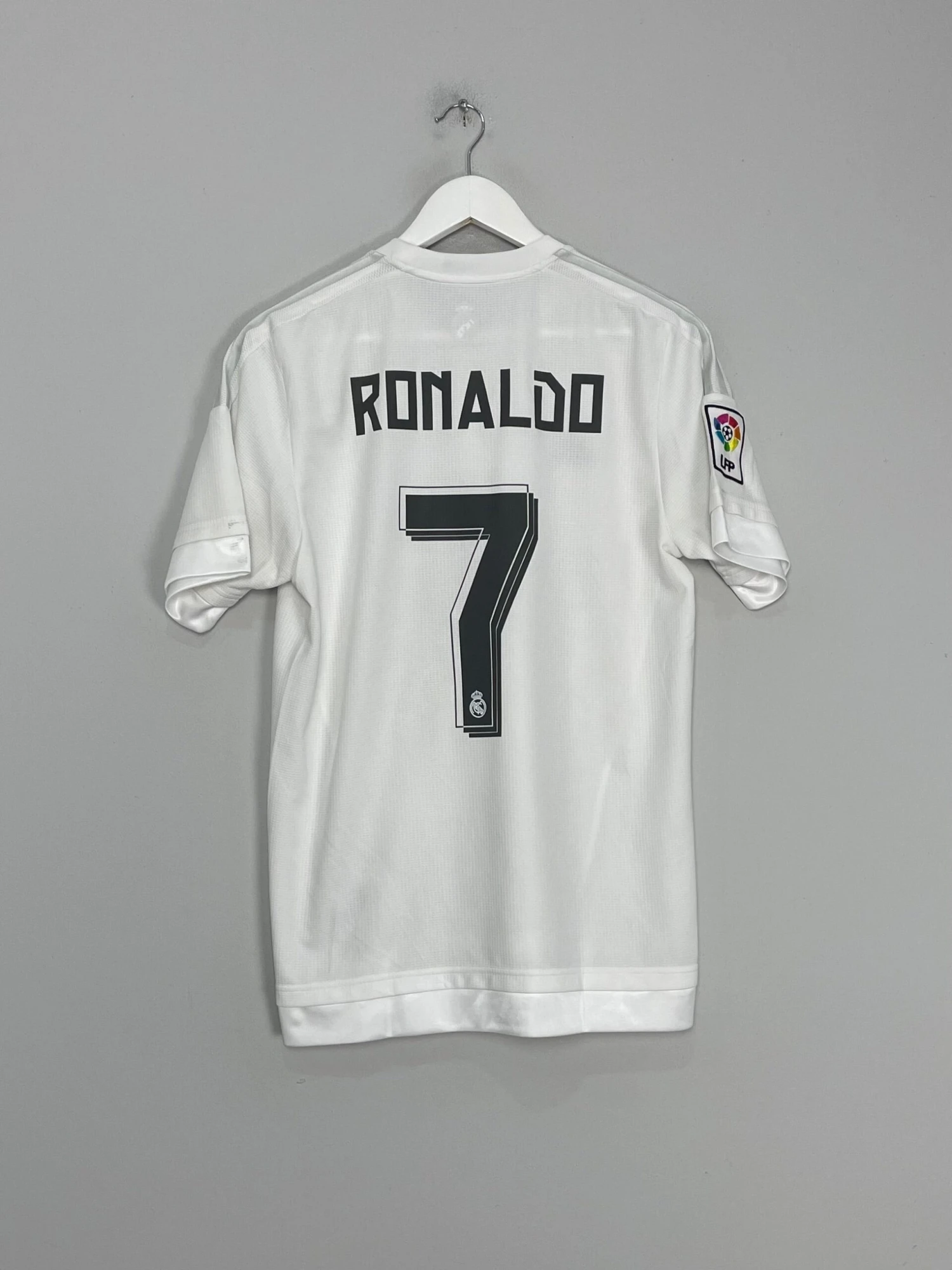 2015/16 REAL MADRID RONALDO #7 HOME SHIRT (S) ADIDAS(2015 16 Real Madrid Ronaldo 7 Home Shirt S Adidas424) 3 2015/16 REAL MADRID RONALDO #7 HOME SHIRT (S) ADIDAS(2015 16 Real Madrid Ronaldo 7 Home Shirt S Adidas424)