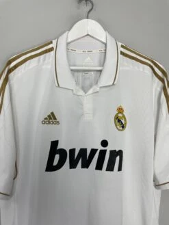 2011/12 REAL MADRID RONALDO #7 HOME SHIRT (XL) ADIDAS(2011 12 Real Madrid Ronaldo 7 Home Shirt Xl Adidas235) 10 2011/12 REAL MADRID RONALDO #7 HOME SHIRT (XL) ADIDAS(2011 12 Real Madrid Ronaldo 7 Home Shirt Xl Adidas235) -Cultkits Shop IMG 8586 2592f8e7 cd19 46d3 bc75 ef5c16a9a351