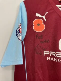 2013/14 BURNLEY INGS #10 *MATCH ISSUE + SIGNED* HOME SHIRT (M) PUMA(2013 14 Burnley Ings 10 Match Issue Signed Home Shirt M Puma) -Cultkits Shop IMG 8822 01ef7001 19e4 4571 b858 d8d25a5b2440