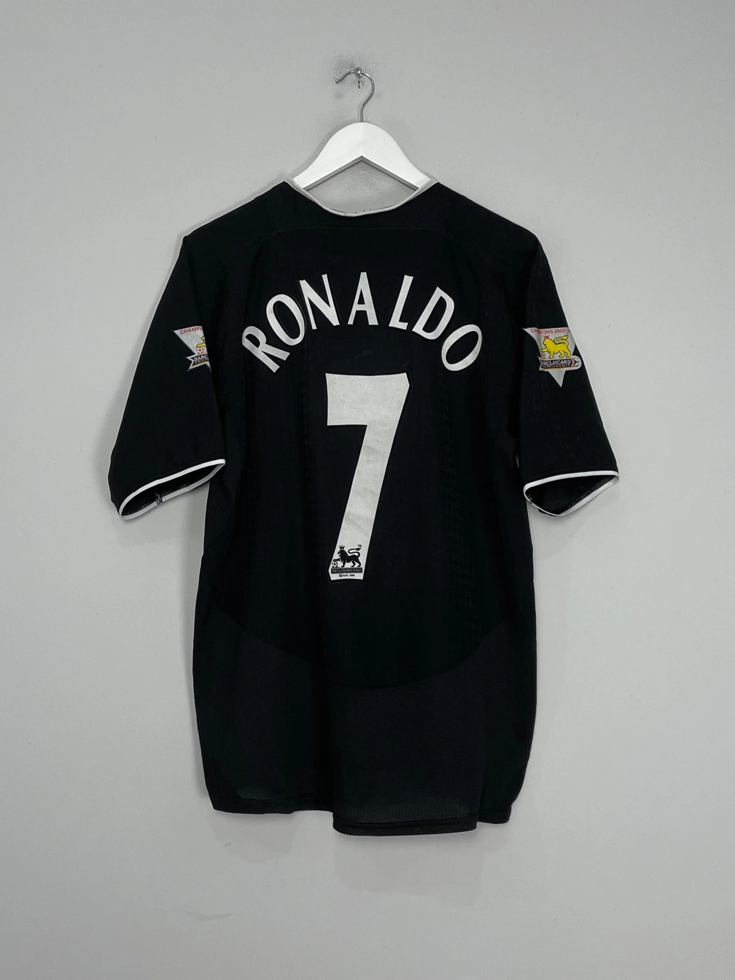 2003/05 MANCHESTER UNITED RONALDO #7 AWAY SHIRT (L) NIKE(2003 05 Manchester United Ronaldo 7 Away Shirt L Nike56) 3 2003/05 MANCHESTER UNITED RONALDO #7 AWAY SHIRT (L) NIKE(2003 05 Manchester United Ronaldo 7 Away Shirt L Nike56)