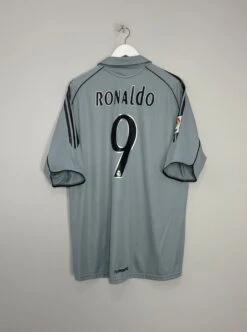 2005/06 REAL MADRID RONALDO #9 THIRD SHIRT (XL) ADIDAS(2005 2006 Real Madrid Ronaldo 9 Third Shirt Xl Adidas)