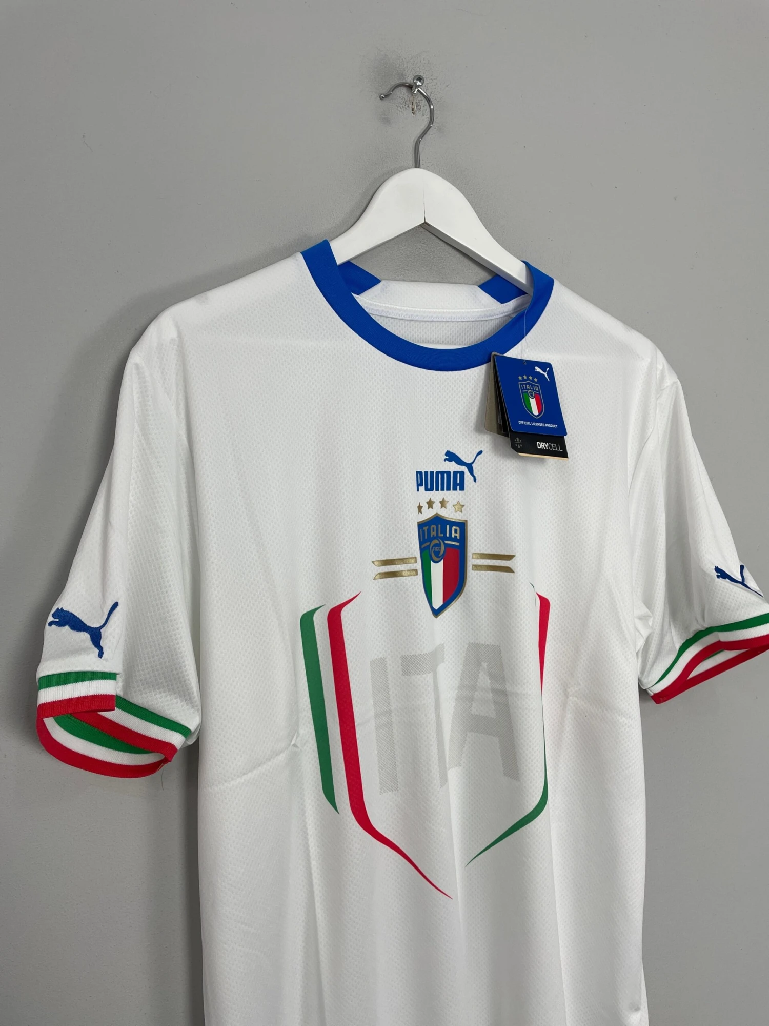 2022/23 Italy *BNWT* Away Shirt (Multiple Sizes) Puma(2022 23 Italy Bnwt Away Shirt Multiple Sizes Puma) 4 2022/23 Italy *BNWT* Away Shirt (Multiple Sizes) Puma(2022 23 Italy Bnwt Away Shirt Multiple Sizes Puma) - Image 2