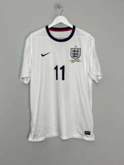 2013/14 ENGLAND CHAMBERLAIN #11 *150 YEAR* HOME SHIRT (XL) NIKE(2013 14 England Chamberlain 11 150 Year Home Shirt Xl Nike473) -Cultkits Shop IMG 9885