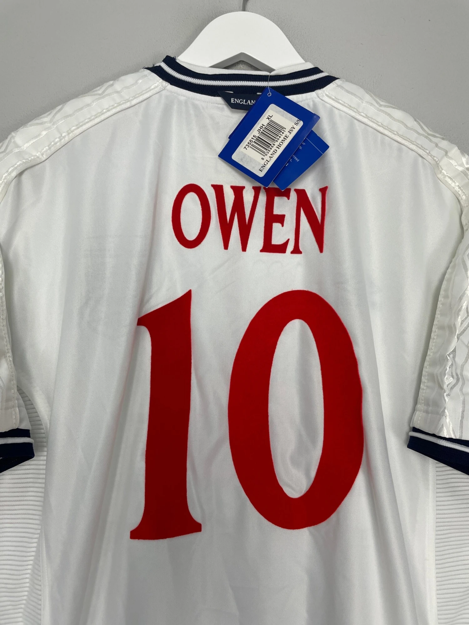 1999/01 ENGLAND OWEN #10 *BNWT* SIGNED HOME SHIRT (XL) UMBRO(1999 01 England Owen 10 Bnwt Signed Home Shirt Xl Umbro) 4 1999/01 ENGLAND OWEN #10 *BNWT* SIGNED HOME SHIRT (XL) UMBRO(1999 01 England Owen 10 Bnwt Signed Home Shirt Xl Umbro) - Image 2