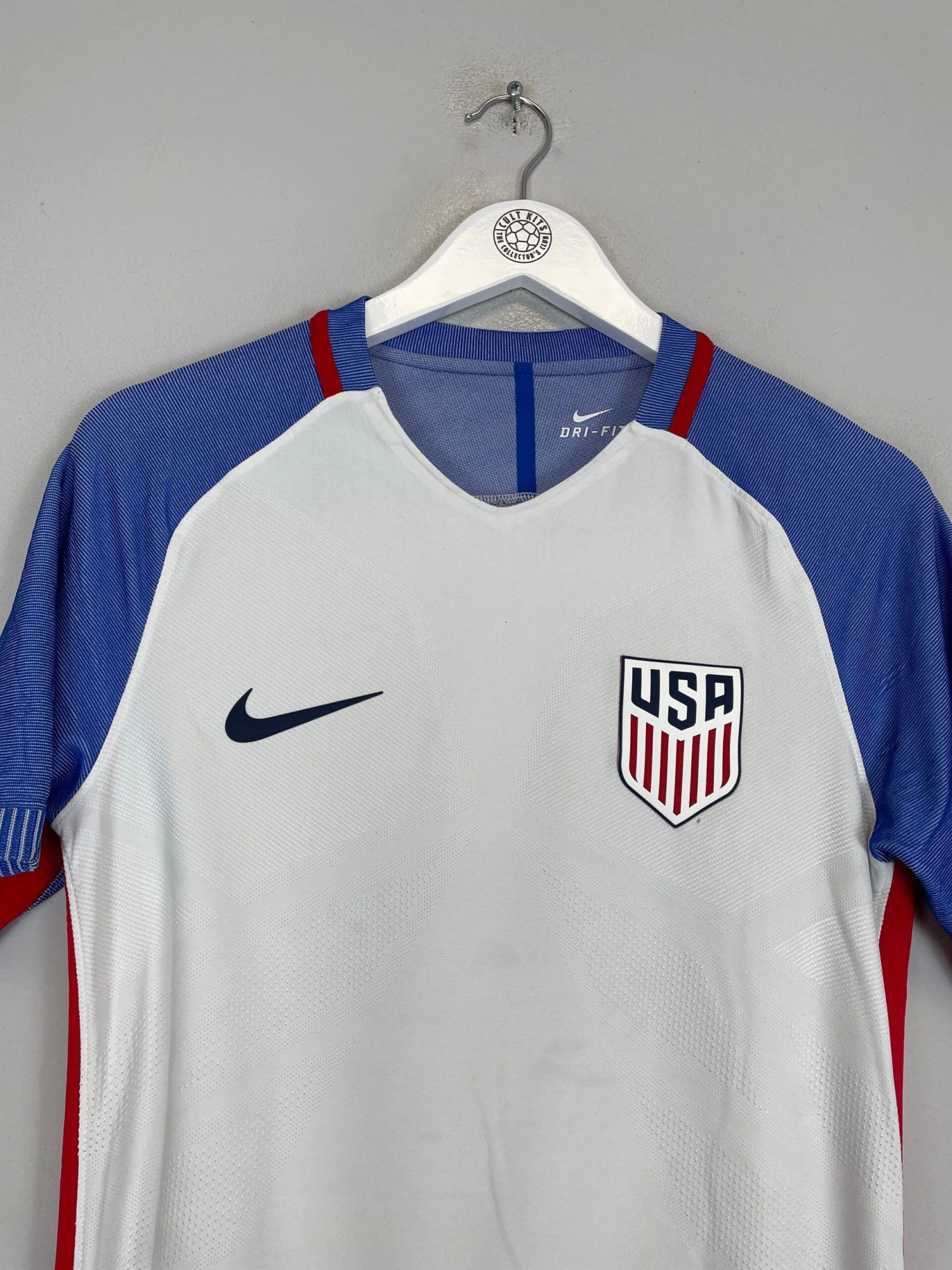 2016/17 USA *PLAYER ISSUE* HOME SHIRT (S) NIKE(2016 17 Usa Player Issue Home Shirt S Nike144) 4 2016/17 USA *PLAYER ISSUE* HOME SHIRT (S) NIKE(2016 17 Usa Player Issue Home Shirt S Nike144) - Image 2
