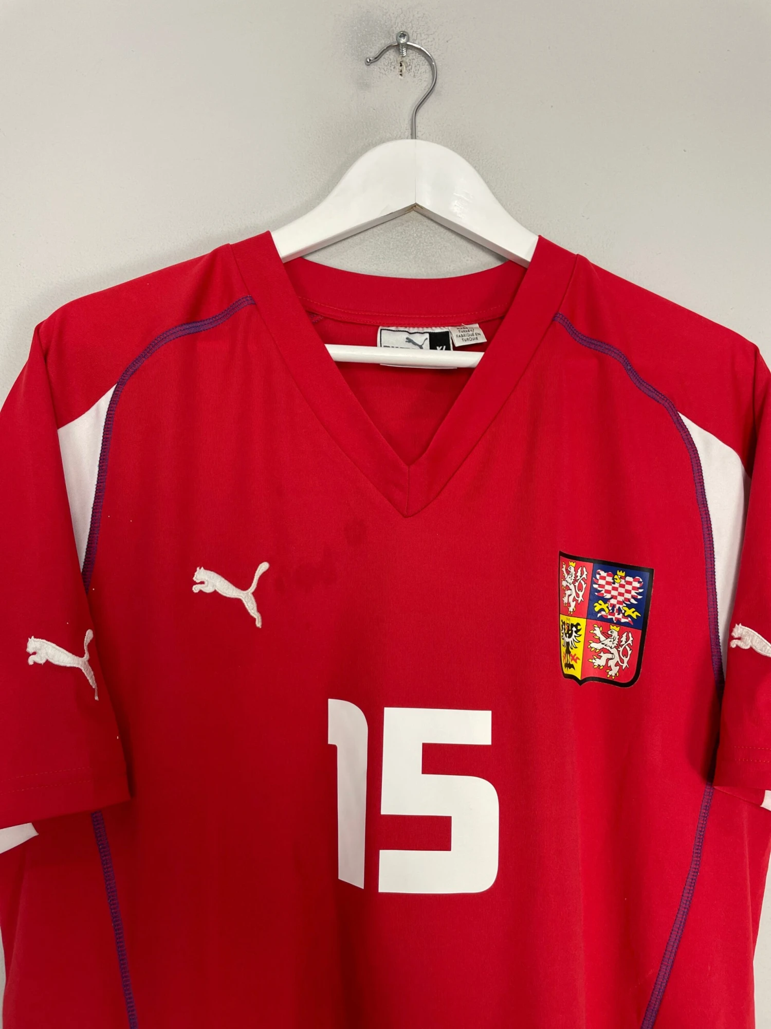 2003/04 CZECH REPUBLIC BAROS #15 HOME SHIRT (XL) PUMA(2003 04 Czech Republic Baros 15 Home Shirt Xl Puma78) 6 2003/04 CZECH REPUBLIC BAROS #15 HOME SHIRT (XL) PUMA(2003 04 Czech Republic Baros 15 Home Shirt Xl Puma78) - Image 4