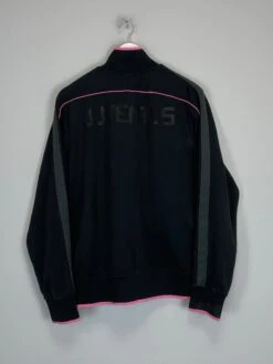 2011/12 JUVENTUS TRACKSUIT TOP (L) NIKE(2011 12 Juventus Tracksuit Top L Nike567567) -Cultkits Shop image00100 b72571a8 b328 43f4 bccb 4c012e0497ac