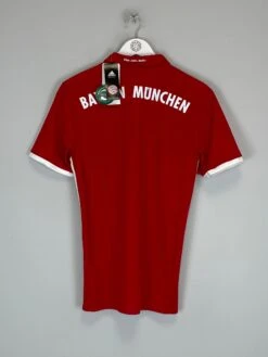 2016/17 BAYERN MUNICH *BNWT* HOME SHIRT (S) ADIDAS(2016 17 Bayern Munich Bnwt Home Shirt S Adidas575) -Cultkits Shop image00108 a5b8b990 2ec5 4f82 8ae5 0f04809c63ae