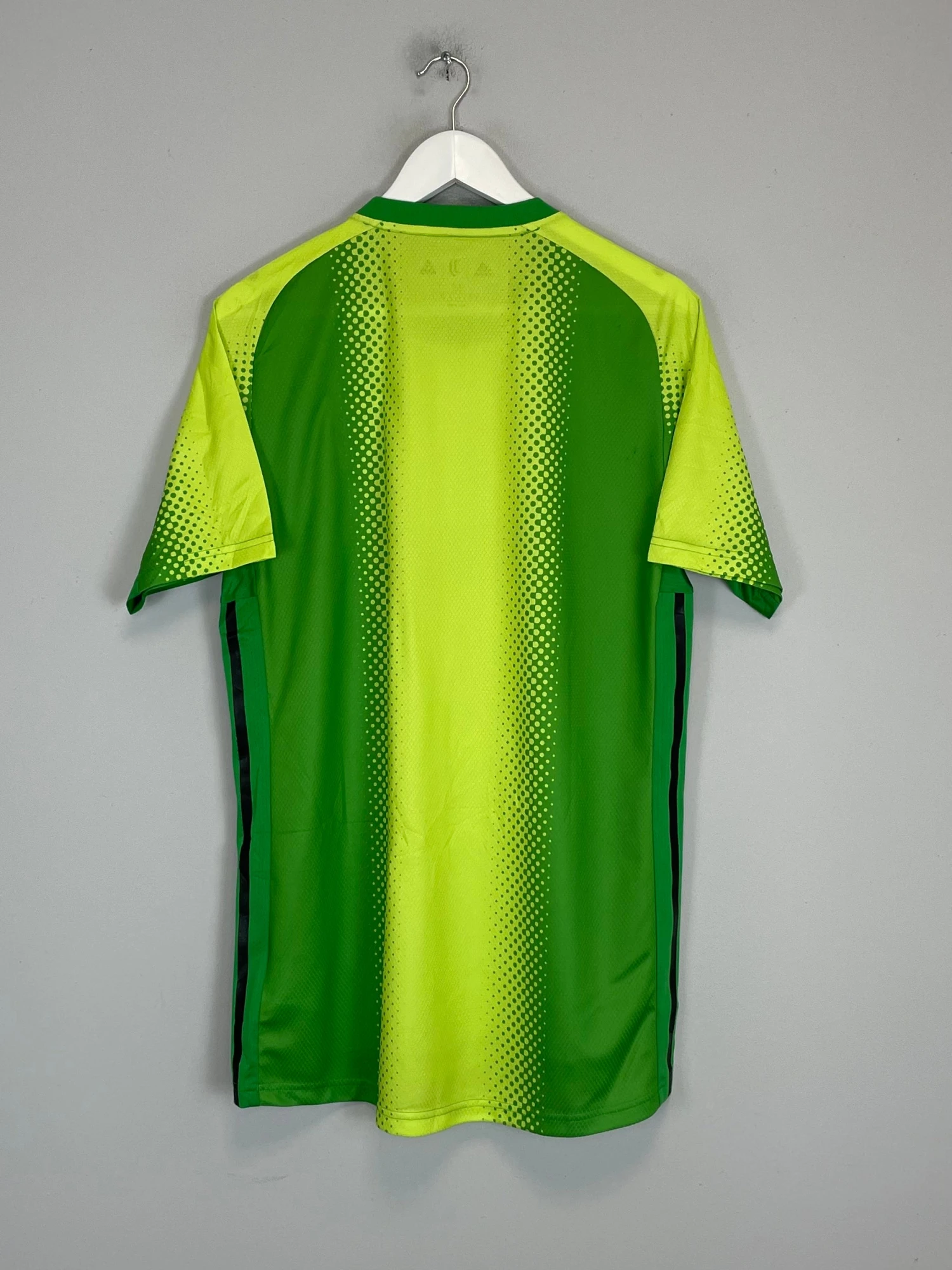 2019/20 JUVENTUS X PALACE *AUTHENTIC* GK SHIRT (M) ADIDAS(2019 20 Juventus X Palace Authentic Gk Shirt M Adidas5656) 6 2019/20 JUVENTUS X PALACE *AUTHENTIC* GK SHIRT (M) ADIDAS(2019 20 Juventus X Palace Authentic Gk Shirt M Adidas5656) - Image 4