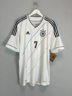 2012/13 GERMANY SCHWEINSTEIGER #7 *BNWT* HOME SHIRT (XL) ADIDAS(2012 13 Germany Schweinsteiger 7 Bnwt Home Shirt Xl Adidas14553) -Cultkits Shop image00249 5eebbaa5 ddaa 4ae8 84b2 cfc5c787cbfe