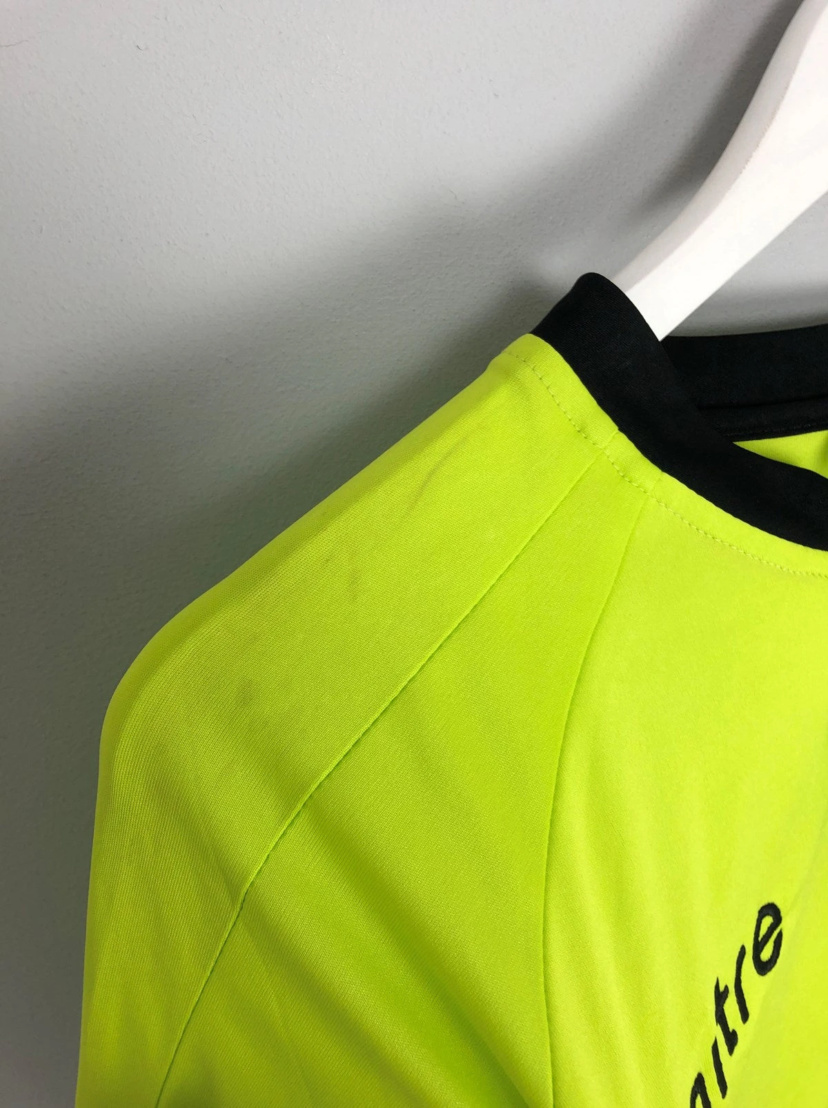 2014 TANJONG PAGAR *BNWT* GK SHIRT (M) MITRE(Tanjong Pagar 2014 Bnwt Gk Shirt M Mitre) 5 2014 TANJONG PAGAR *BNWT* GK SHIRT (M) MITRE(Tanjong Pagar 2014 Bnwt Gk Shirt M Mitre) - Image 3