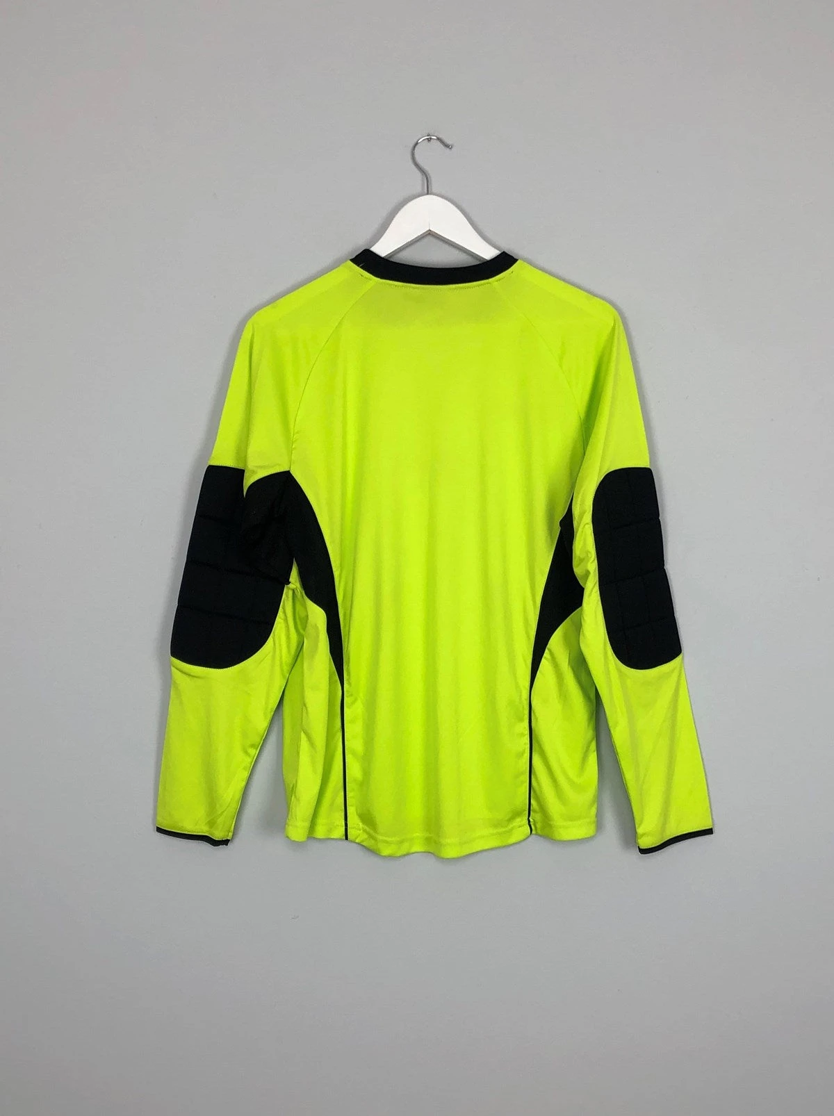 2014 TANJONG PAGAR *BNWT* GK SHIRT (M) MITRE(Tanjong Pagar 2014 Bnwt Gk Shirt M Mitre) 6 2014 TANJONG PAGAR *BNWT* GK SHIRT (M) MITRE(Tanjong Pagar 2014 Bnwt Gk Shirt M Mitre) - Image 4