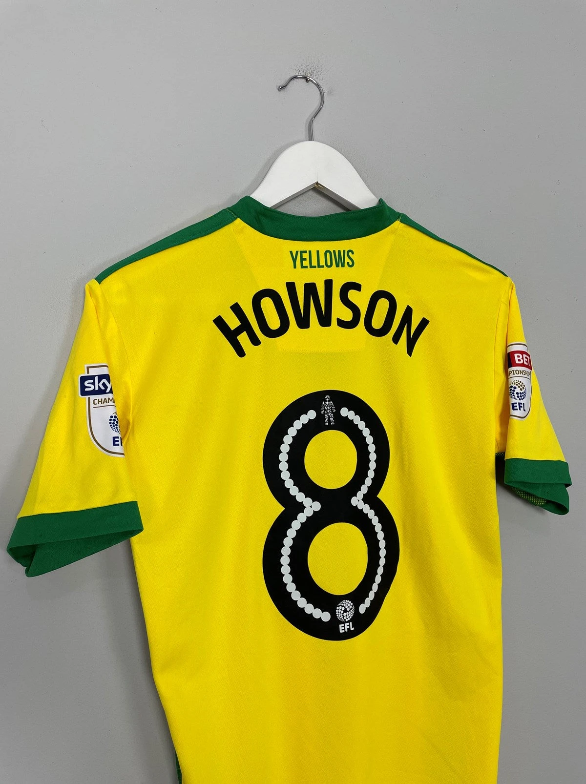 2016/17 NORWICH CITY HOWSON #8 *MATCH ISSUE* HOME SHIRT (M) ERREA(Norwich Howson 8 2016 2017 Match Issue Home Shirt M Errea) 4 2016/17 NORWICH CITY HOWSON #8 *MATCH ISSUE* HOME SHIRT (M) ERREA(Norwich Howson 8 2016 2017 Match Issue Home Shirt M Errea) - Image 2