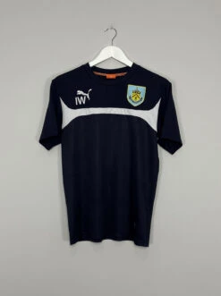 2012/13 BURNLEY (IAN WOAN) *STAFF ISSUE* PUMA TRAINING POLO (M)(Burnley Iw 2012 2013 Staff Issue Puma Training Polo M)