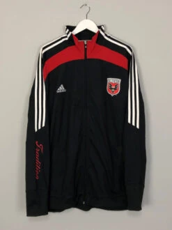 2008/09 DC UNITED TRACK JACKET (XXL) ADIDAS(Dc United 2008 09 Adidas Track Jacket Xxl)