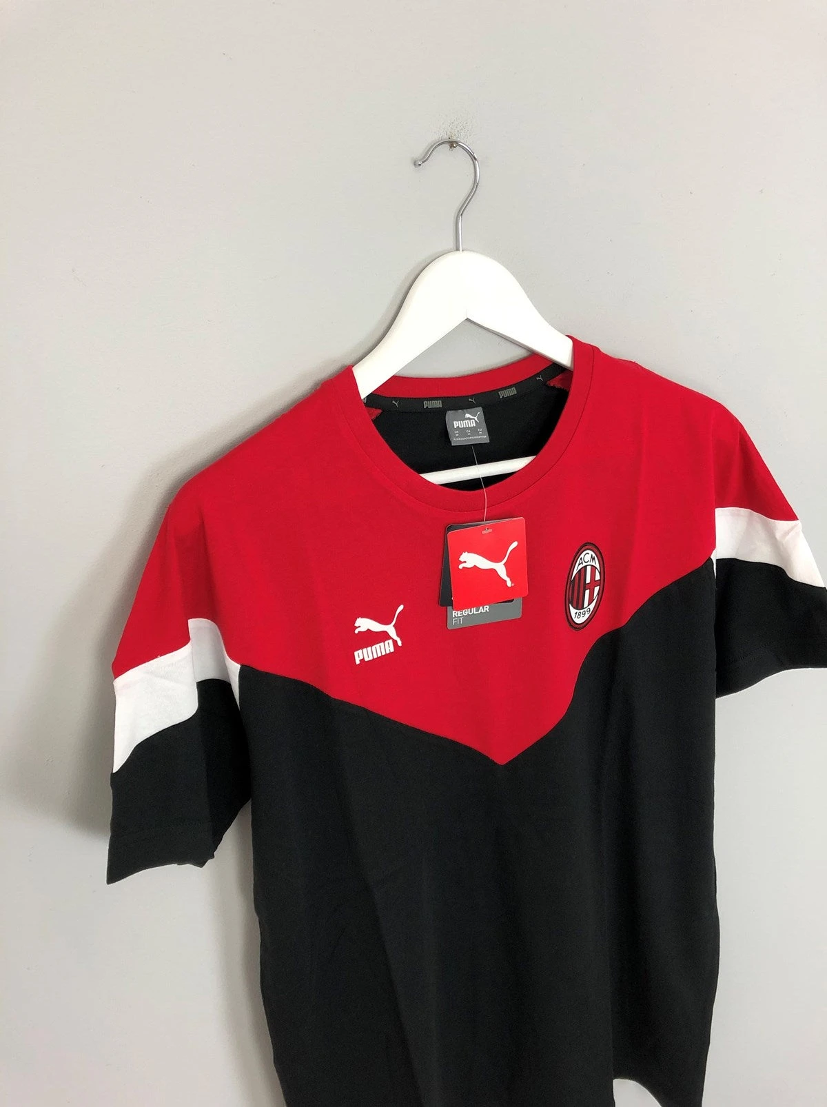2019/20 AC Milan *BNWT* Puma Iconic T-Shirt (Multiple Sizes)(Ac Milan 201920 Bnwt Puma Iconic Tshirt Multiple Sizes) 4 2019/20 AC Milan *BNWT* Puma Iconic T-Shirt (Multiple Sizes)(Ac Milan 201920 Bnwt Puma Iconic Tshirt Multiple Sizes) - Image 2