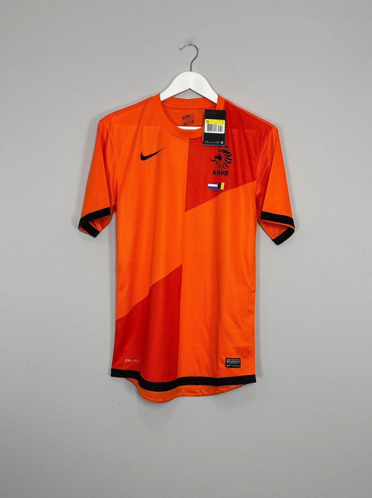 2013 NETHERLANDS *BNWT* VS ROMANIA HOME SHIRT (S) NIKE(Holland 2013 Bnwt Vs Romania Home Shirt S Nike) 3 2013 NETHERLANDS *BNWT* VS ROMANIA HOME SHIRT (S) NIKE(Holland 2013 Bnwt Vs Romania Home Shirt S Nike)